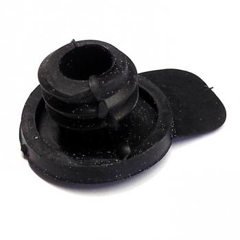 Oil tank cap