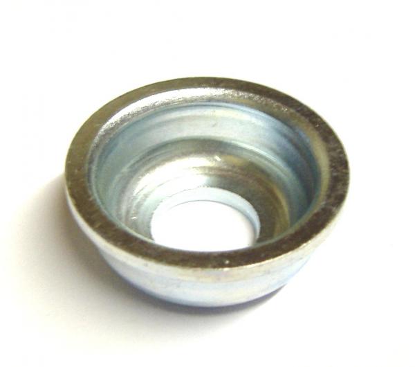 Bearing shell f. Front-wheel axle