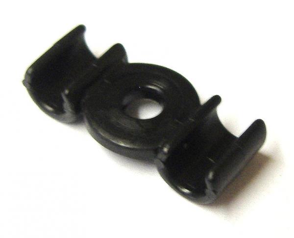 Bowden cable clamp, screw fastening